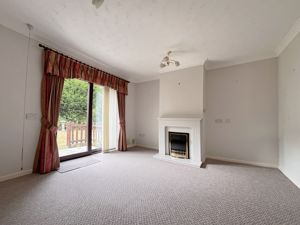 Photo 16- click for photo gallery